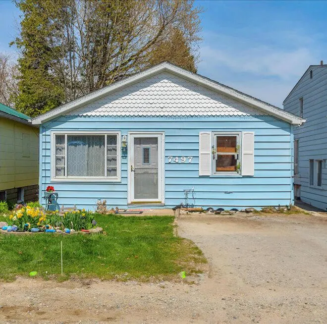7226 Lakeview Drive Lexington, MI 48450