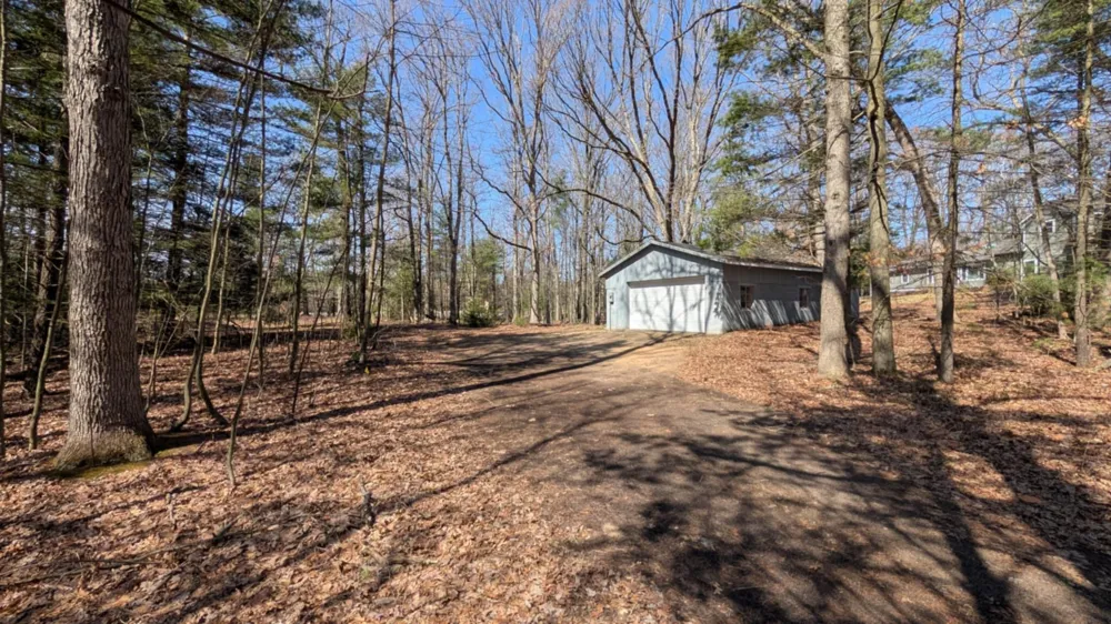 5764 W Bryant Road Ludington, MI 49431