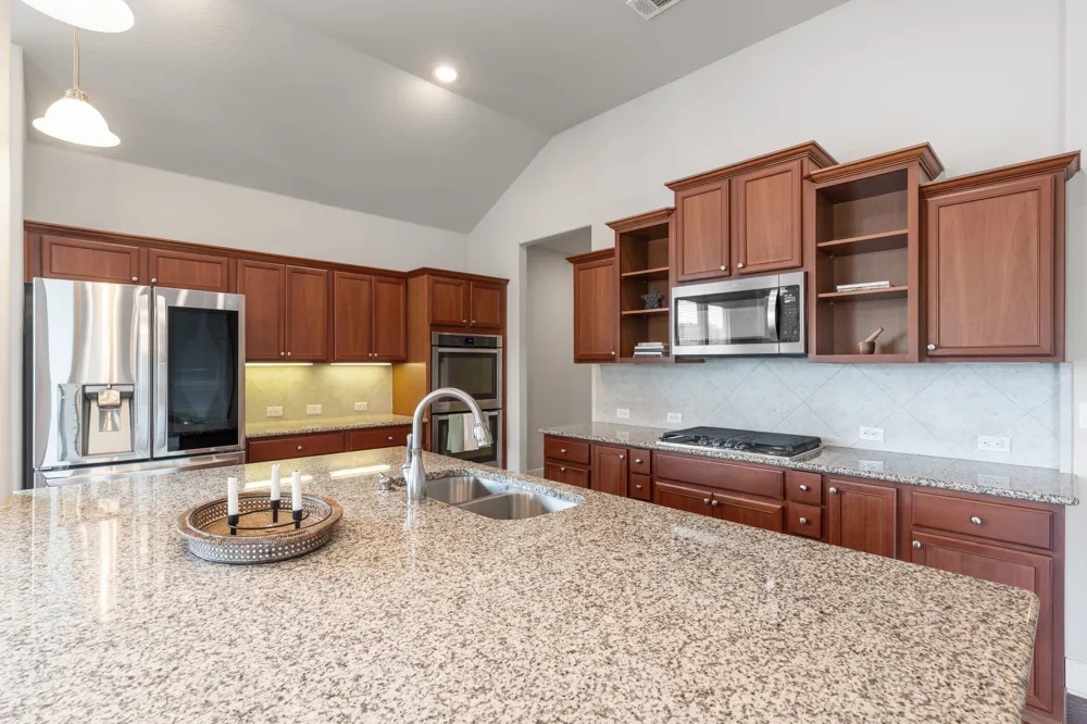 3516 Venezia View Leander, TX 78641