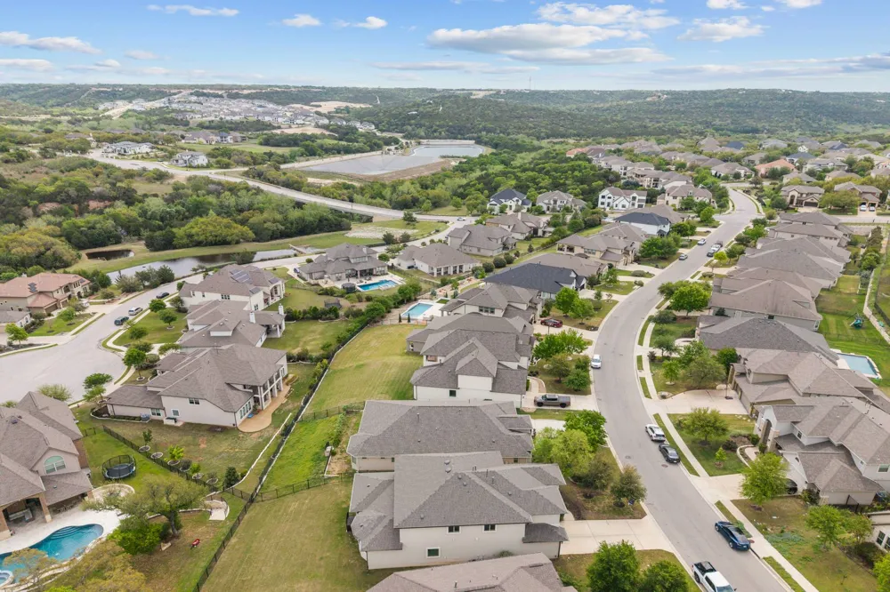 3516 Venezia View Leander, TX 78641