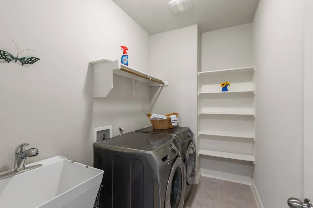 3516 Venezia View Leander, TX 78641