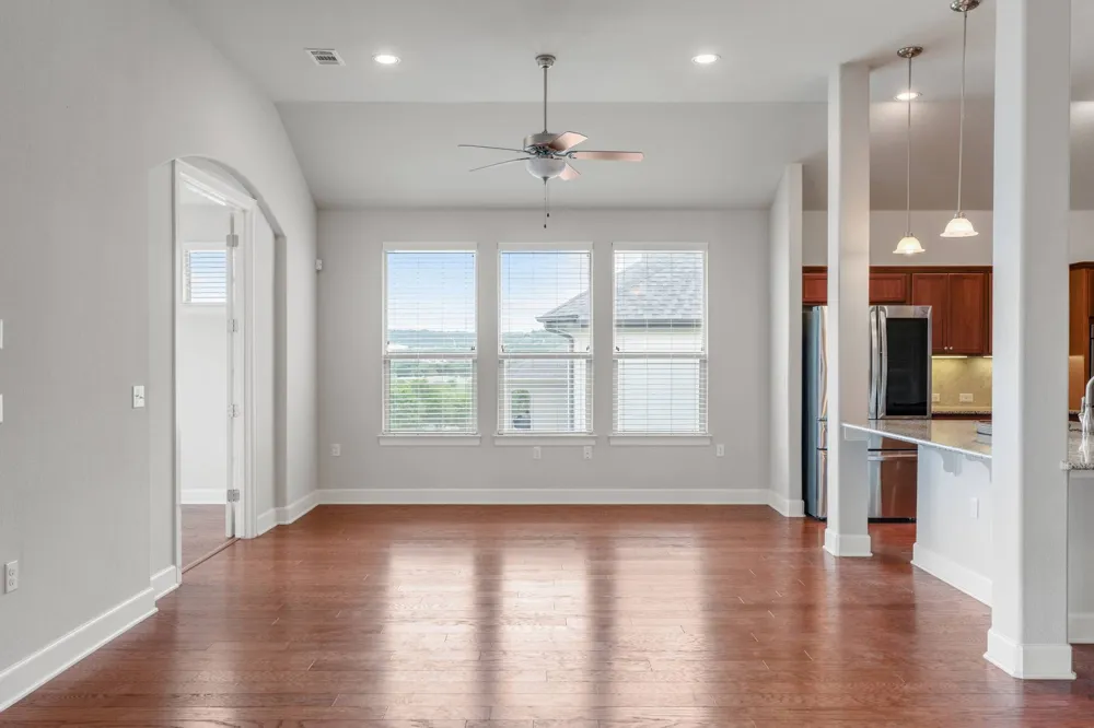 3516 Venezia View Leander, TX 78641