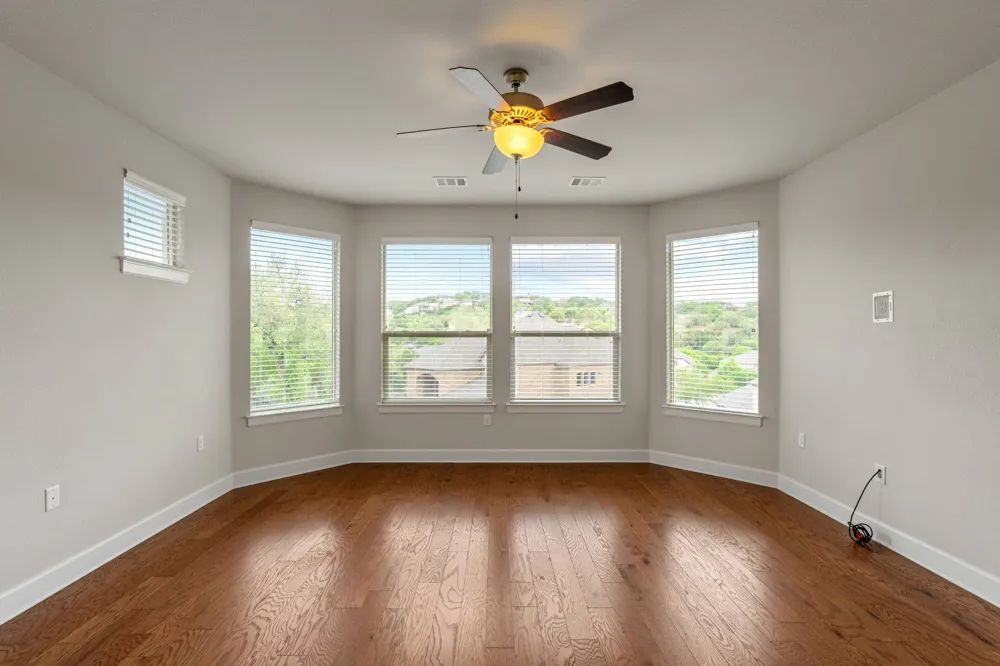 3516 Venezia View Leander, TX 78641
