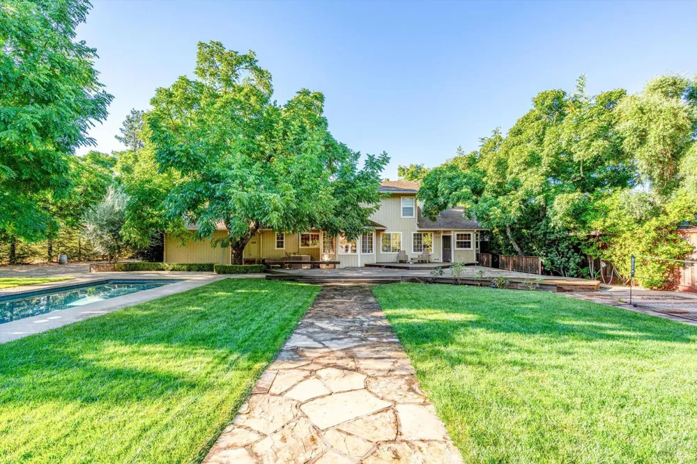 20 Rosedale Road Calistoga, CA 94515
