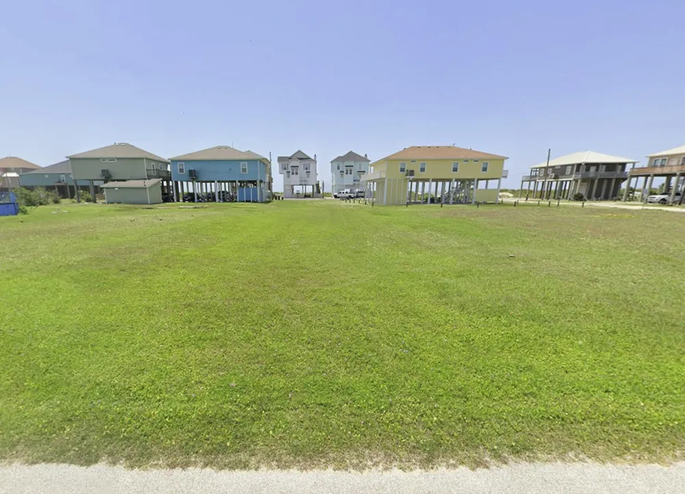 1110 Gulfview Road Bolivar Peninsula, TX 77650