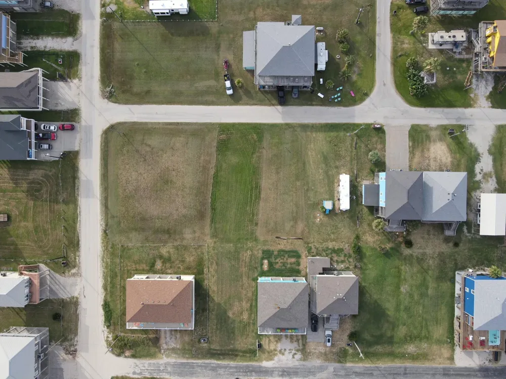 1110 Gulfview Road Bolivar Peninsula, TX 77650