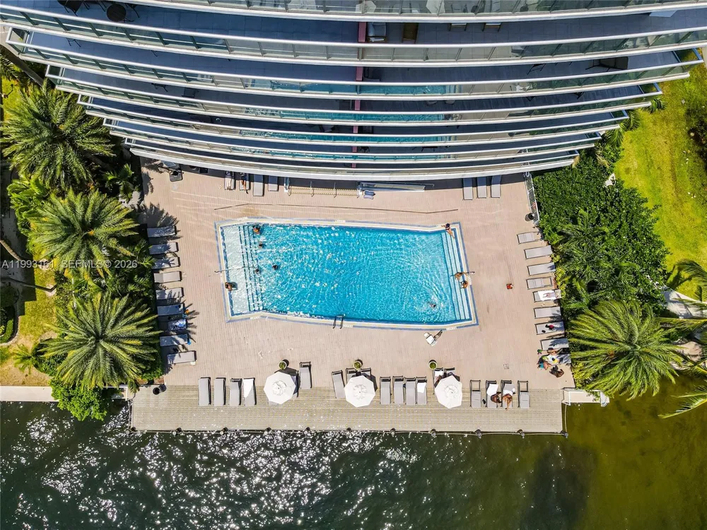 2602 E Hallandale Beach Blvd #R2805 Hallandale Beach, FL 33009