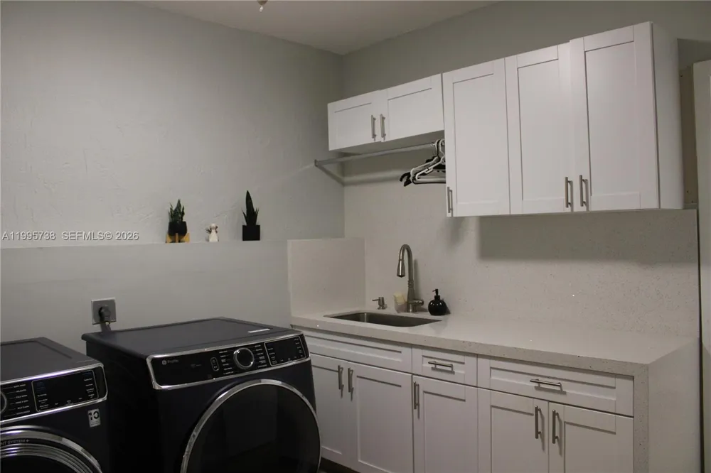 4931 SW 167th Ave Southwest Ranches, FL 33331