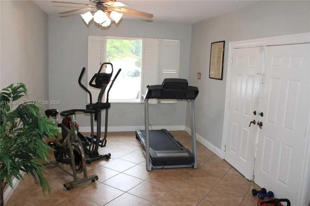 4931 SW 167th Ave Southwest Ranches, FL 33331
