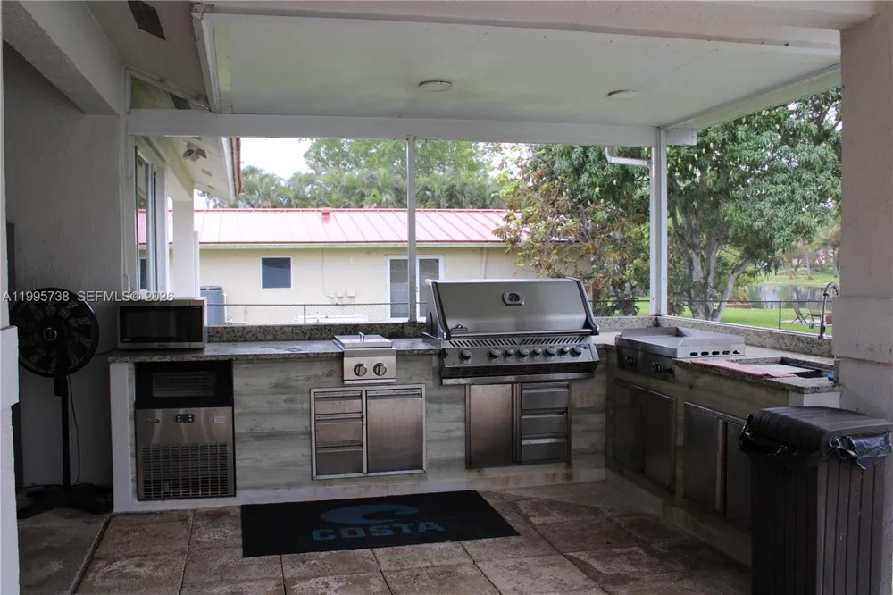 4931 SW 167th Ave Southwest Ranches, FL 33331
