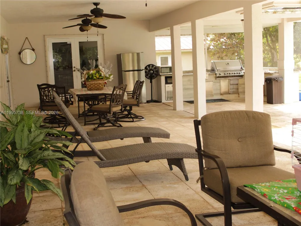 4931 SW 167th Ave Southwest Ranches, FL 33331