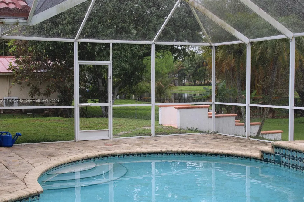 4931 SW 167th Ave Southwest Ranches, FL 33331