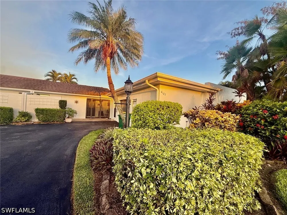 Lakewood Boulevard #E13 Naples, FL 34112