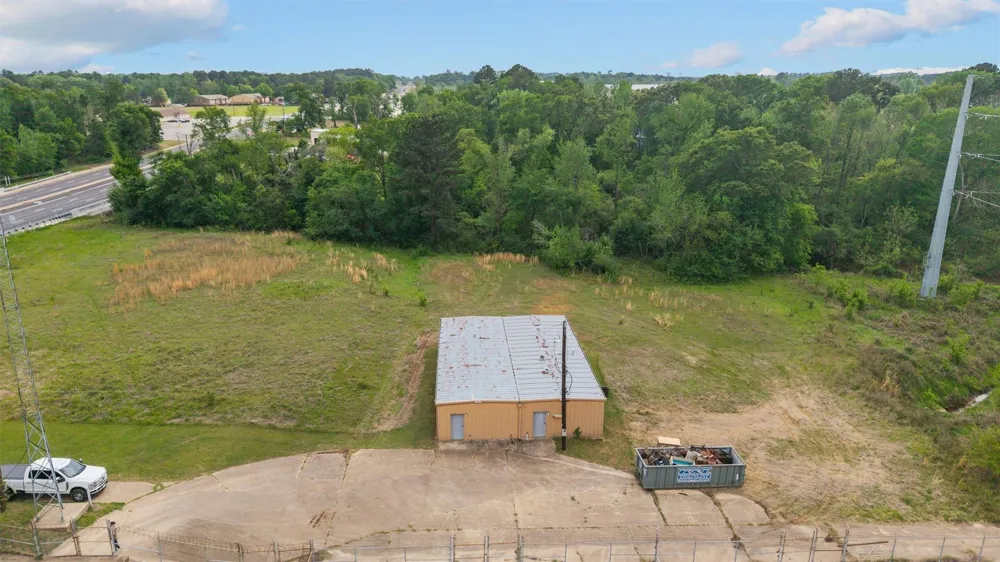 1404 Northwest Loop 323 Tyler, TX 75702