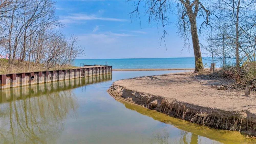 7226 Lakeview Drive Worth Township, MI 48450