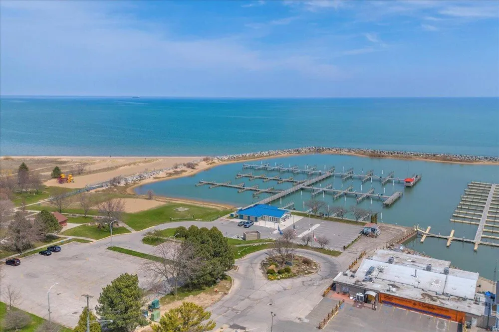 7226 Lakeview Drive Worth Township, MI 48450