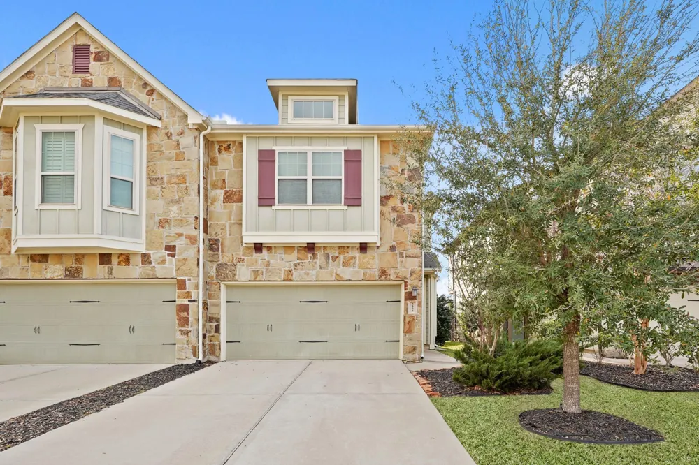5538 Purple Meadow Lane Fulshear, TX 77441