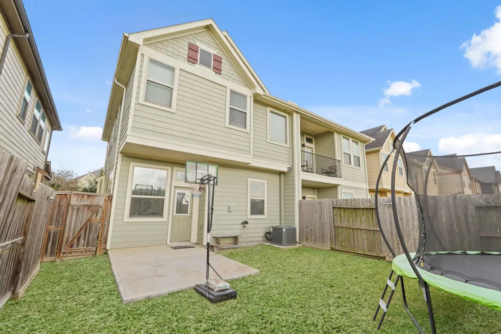 5538 Purple Meadow Lane Fulshear, TX 77441