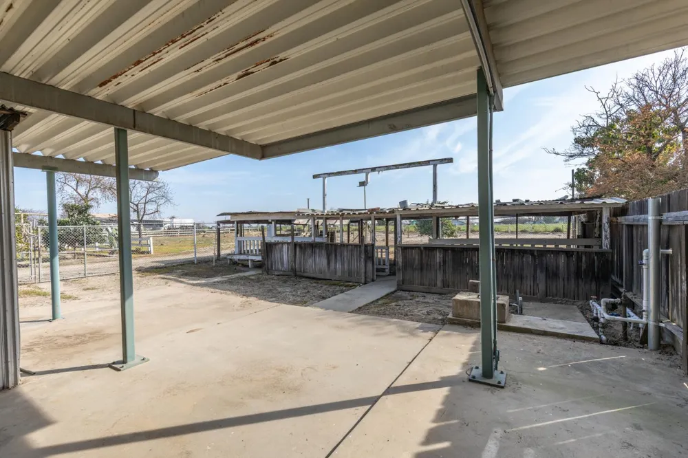 12265 E Dinuba Avenue Selma, CA 93662