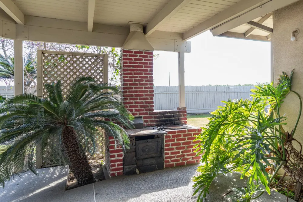 12265 E Dinuba Avenue Selma, CA 93662