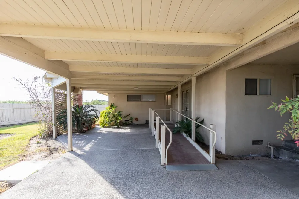 12265 E Dinuba Avenue Selma, CA 93662