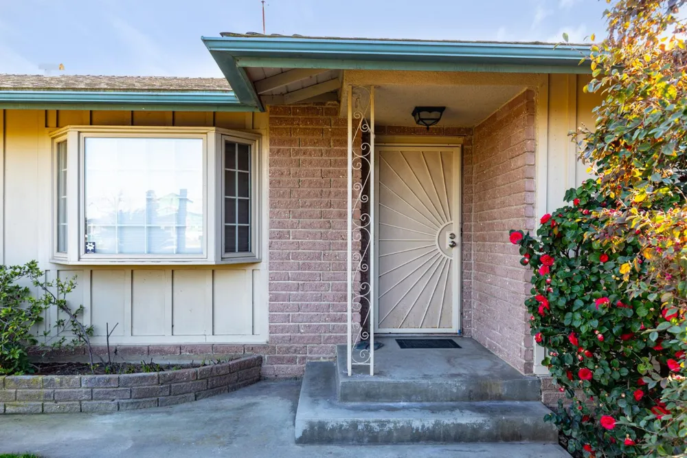 12265 E Dinuba Avenue Selma, CA 93662