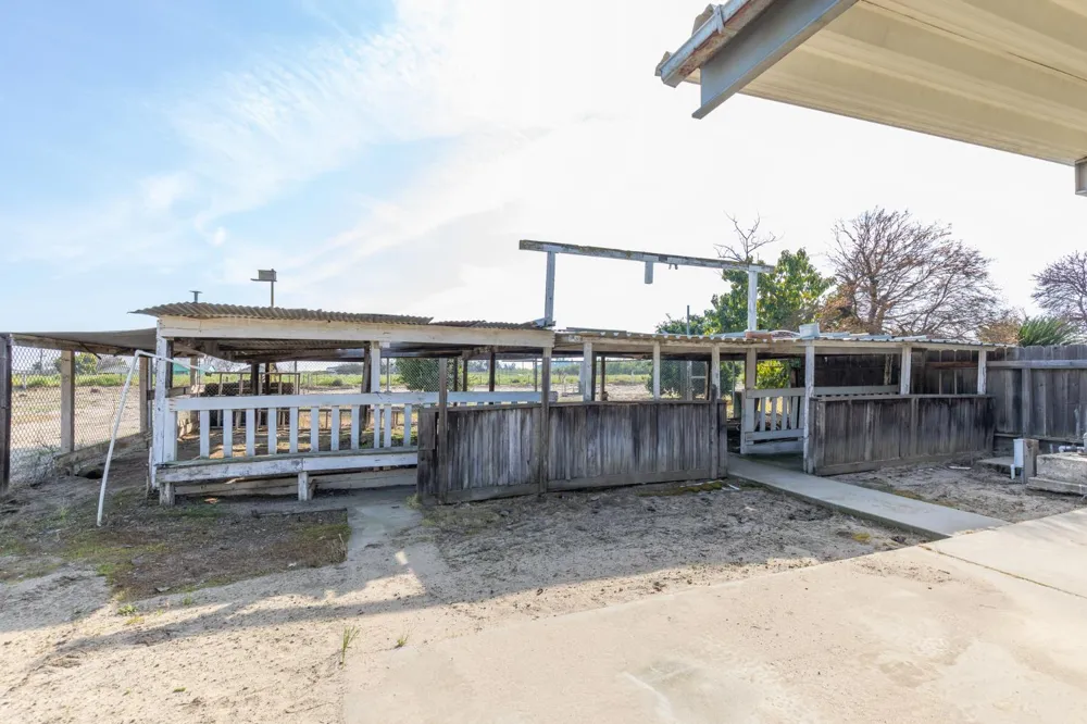 12265 E Dinuba Avenue Selma, CA 93662