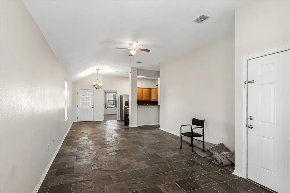 1002 Copperas Bend Caldwell, TX 77836