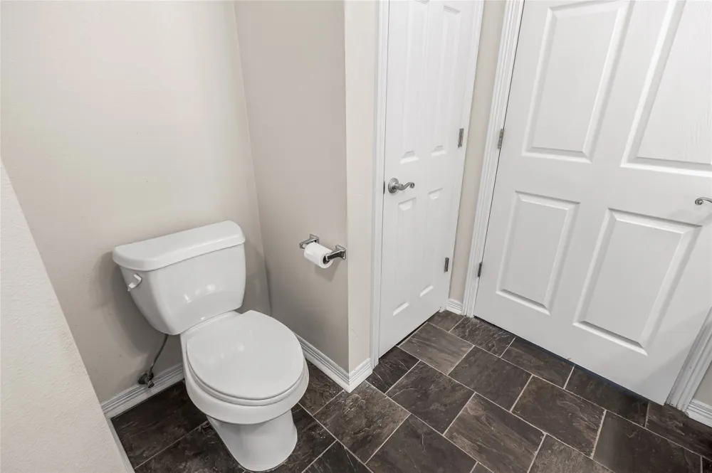 1002 Copperas Bend Caldwell, TX 77836