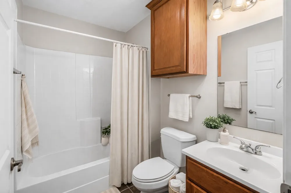 1002 Copperas Bend Caldwell, TX 77836