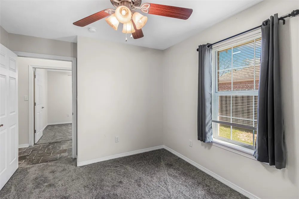 1002 Copperas Bend Caldwell, TX 77836