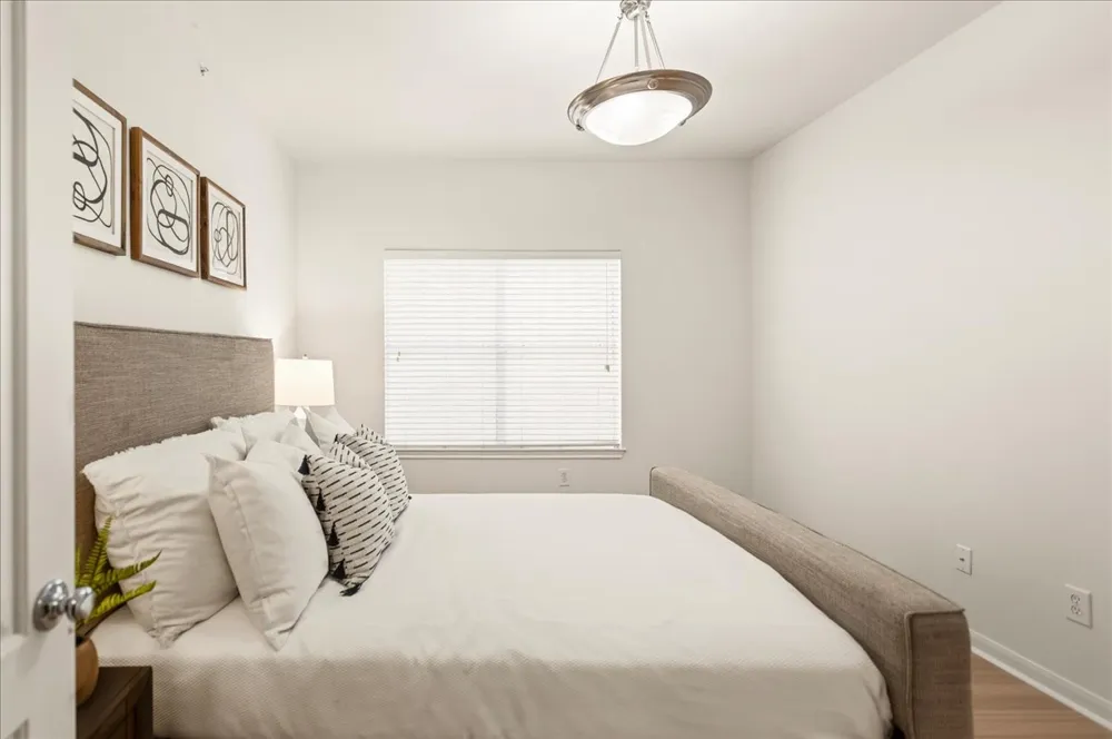 9525 Capital Of Texas Highway #623 Austin, TX 78759