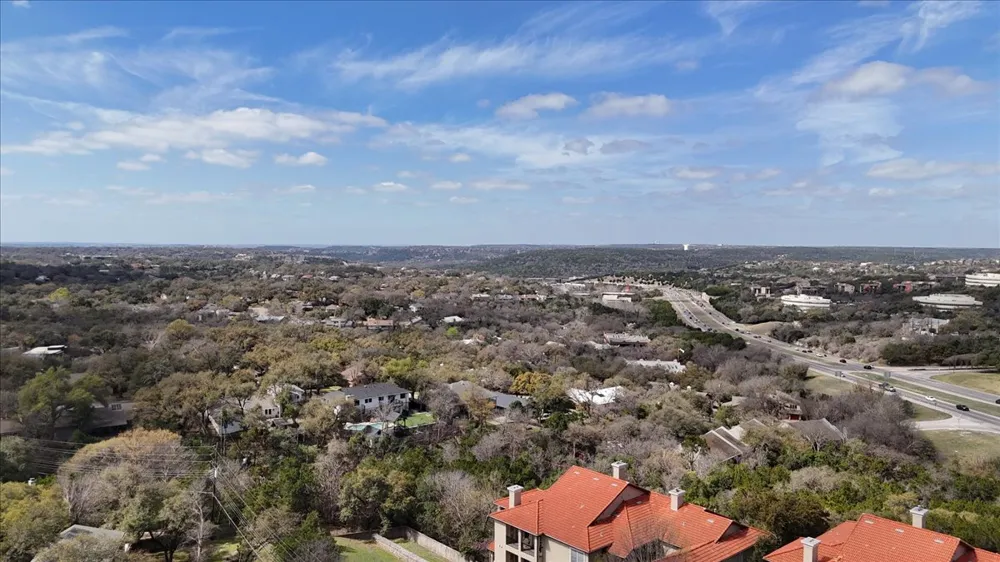 9525 Capital Of Texas Highway #623 Austin, TX 78759