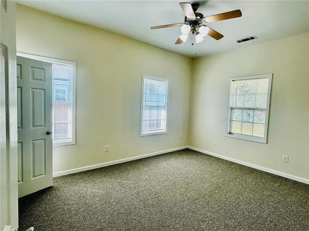 9 VICTORY STREET Gainesville, GA 30501