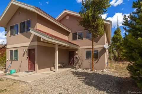 813 Ermine Lane