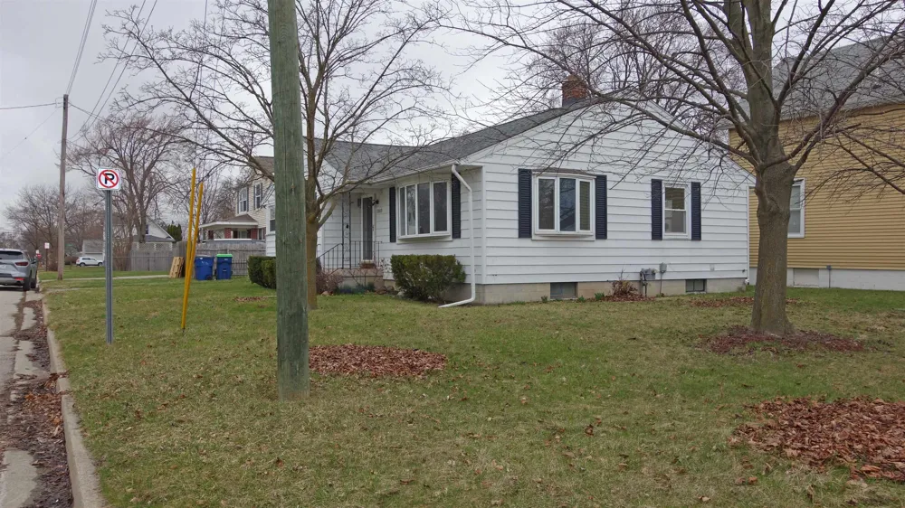 2009 16th Street Bay City City, MI 48708