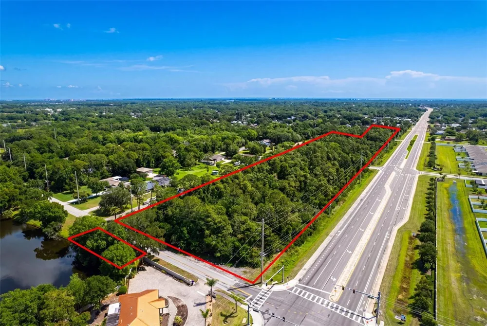 2895 W INDIAN RIVER BLVD Edgewater, FL 32132