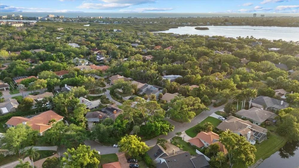 4891 PEREGRINE POINT E Sarasota, FL 34231