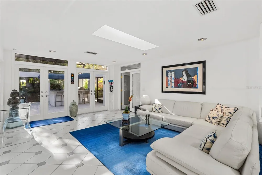 4891 PEREGRINE POINT E Sarasota, FL 34231