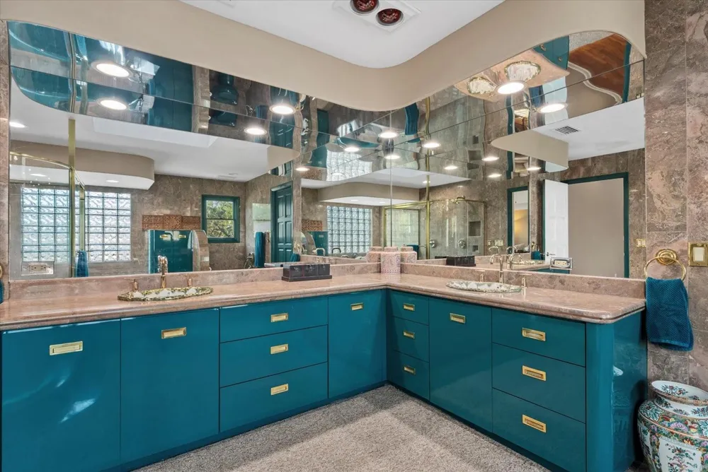 4891 PEREGRINE POINT E Sarasota, FL 34231