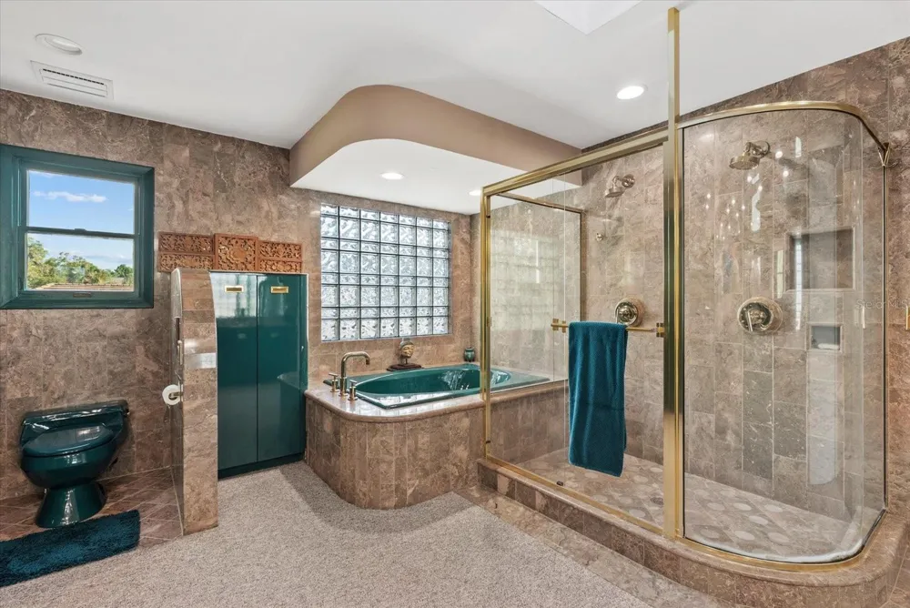 4891 PEREGRINE POINT E Sarasota, FL 34231