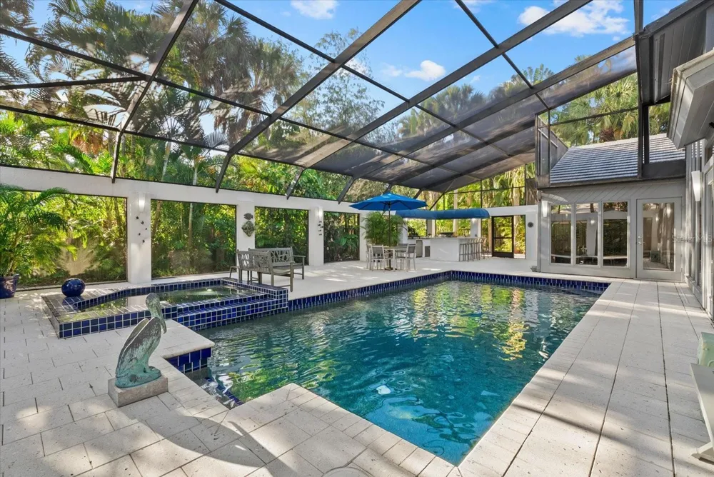 4891 PEREGRINE POINT E Sarasota, FL 34231