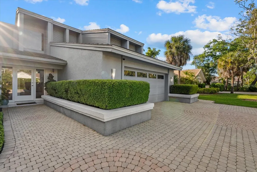 4891 PEREGRINE POINT E Sarasota, FL 34231