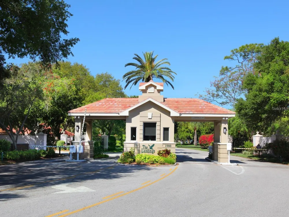 4891 PEREGRINE POINT E Sarasota, FL 34231