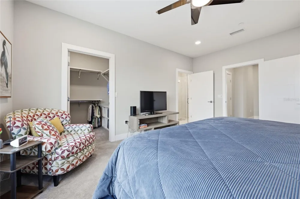 5016 SW 34TH PLACE Gainesville, FL 32608
