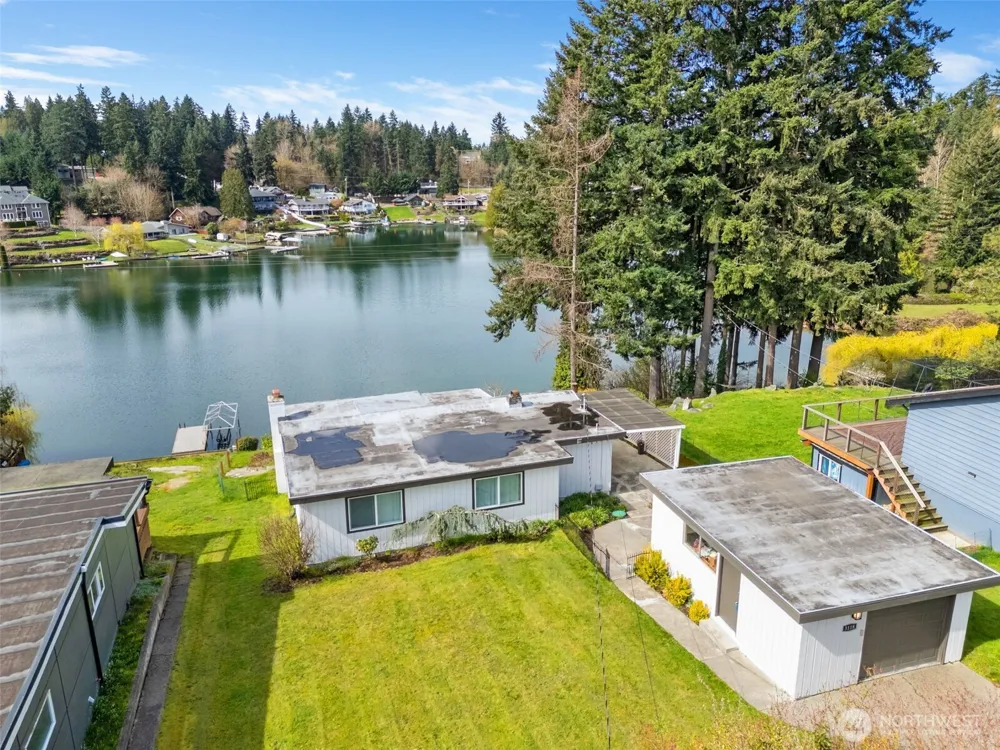3118 Deer Island Drive E Lake Tapps, WA 98391