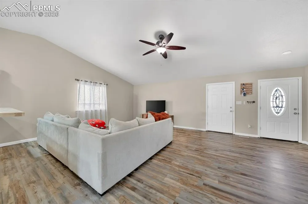 725 S Norwood Avenue Pueblo, CO 81001