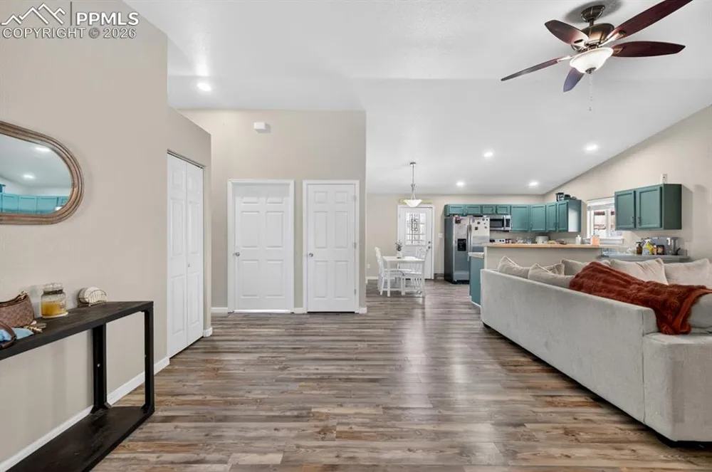 725 S Norwood Avenue Pueblo, CO 81001