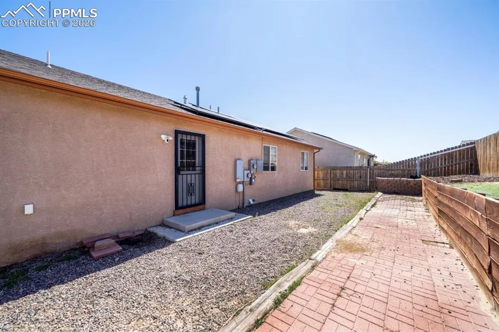 725 S Norwood Avenue Pueblo, CO 81001
