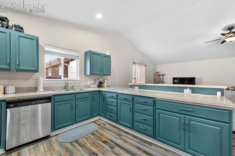 725 S Norwood Avenue Pueblo, CO 81001